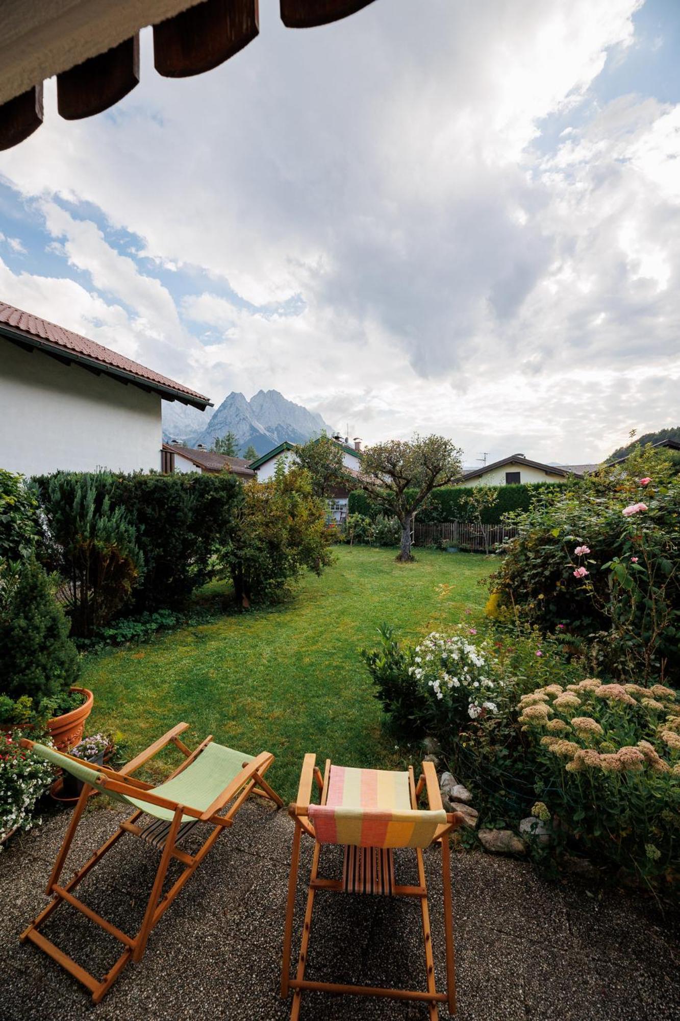 Haus Mit Wunderschoenem Ausblick Und Garten Garmisch-Partenkirchen Eksteriør billede